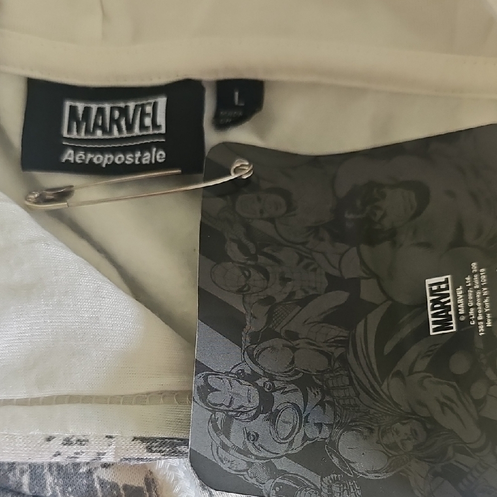 Marvel Men's Graphic Hoodie - Cream and Black - Picture 4 of 5